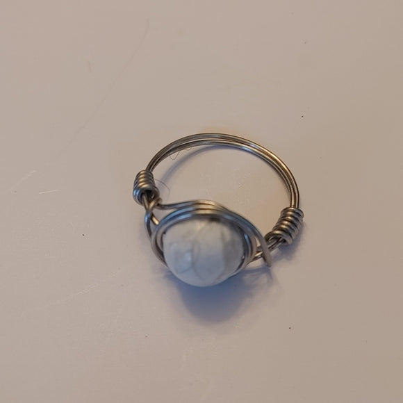 Howlite ring